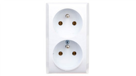 Bis Gniazdo Podwójne Z/U Z Niezamiennością Faz Białe Gn-2Bc/00