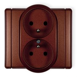 Gniazdo podwójne z uziemieniem 2x2P+Z