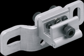 Fastening element for optoelectronic sensors, E21122