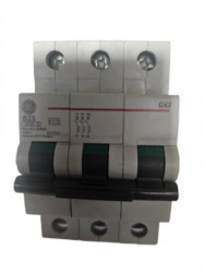 Wyłącznik nadprądowy G60 3P B25 6KA 674731 GE