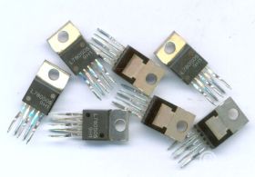5V 0,5A L780S05 TO-220 5 PIN METAL STABILIZATOR