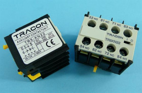 PRZEDNI STYK POM.TR1D/F,TR1E 2xNC 2xNO