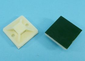 PODST.BIAŁA 25x25 100SZT