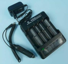 ŁADOW.AKUM.Li-ION 1-4x18650 XTAR VP-4