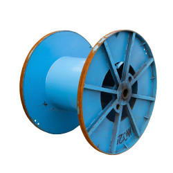 Szpula metalowa przemysłowa bęben kablowy szpula na kabel beben na kabel