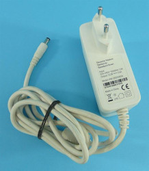 12V/2,50A WT 2,5/5,5 30W 1,50mb