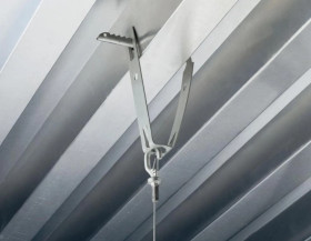 TDH Wieszak do blachy trapezowej, stal sprężysta 179920