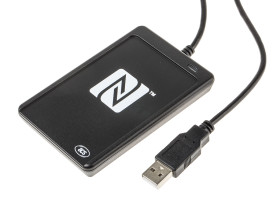 Czytnik NFC Carlo Gavazzi