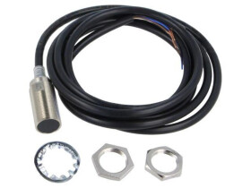 Czujnik indukcyjny, PNP/NO+NC, zabudowany, 0,1A, 10...30VDC, przewody, M18, 0...8mm, IP67 E2E-X8B3D18 2M