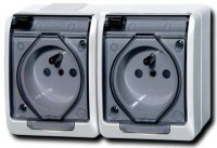 GAC250PL-HND2 Gniazdo 250V - standard PL - 3 biegunowe, białe dymne 16A - natynkowe, hermetyczne (podwójne)