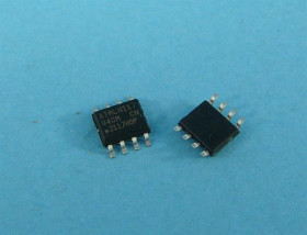 24C04C-SSHM SOIC-8 8x512 EEPROM