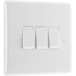 BG 843 White Nexus Moulded Triple Switch, 20A 16AX 2 Way