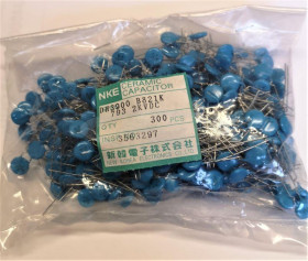 820pF 2kV 10% R=5mm kondensator ceramiczny DH3900 B821K NKE