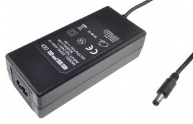 ZI 5V 6A ZASILACZ 30W 5,5X2,1