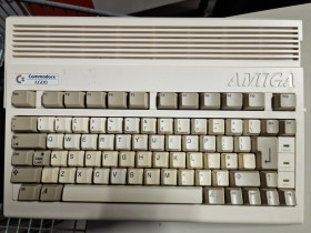 Amiga 600 - PAL - Qwerty