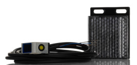 Czujniki fotoelektryczne Wykrywanie przezroczystej butelki w obudowie prostokątnej RS PRO NPN NONC zakres 0,5 m