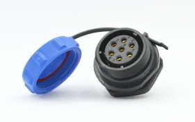 SP2112/S7 gniazdo na obudowę 7-pin, 500V / 15A