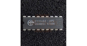 CY7C402-15PC (64 x 5-Bit words) FIFO memory - Cypress