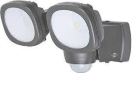 Naświetlacz LED 8-diodowy 5000K brennenstuhl 26h