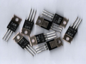 5V 1A 7905 GL7905 LGS TO-220 METAL STABILIZATOR