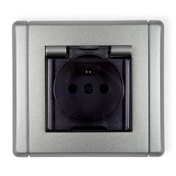 Gniazdo bryzgoszczelne 2P+Z (klapka dymna)