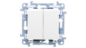 Simon 10 Łącznik Świecznikowy Z Podświetleniem Led 10Ax Ip44 Biały Cw5bl.01/11