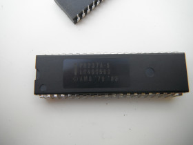 P8237-5 INTEL DIP-40 DMA controller N.O.S. Nowe