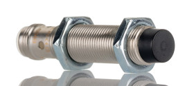 Czujnik zbliżeniowy M12 Indukcyjny 8 mm BALLUFF Niewpuszczany 10 → 30 V DC długość 65mm Gwintowany