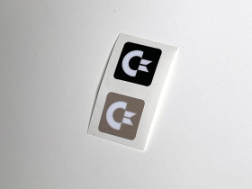 Amiga 500 'Chickenlips' black &amp;amp; grey set replacement badge