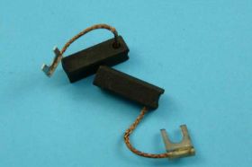 E1.10 SZCZOTKA 6,4x6,40x20,0 KPL=2szt