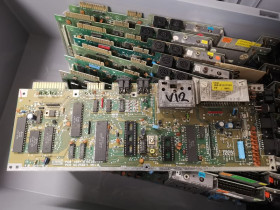 Commodore 64 Mainboard - Stripped - No Warranty