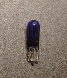 Żarówka zwykła 12V 1,2W R5/T5/W2W niebieska