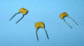 15pF KOND.MONOLITYCZNY (100SZT)