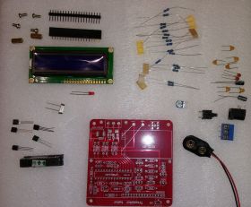 Tester tranzystorów diod rezystorów kondensatorów dławików M328