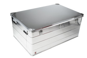 Skrzynia na sprzęt wymiary wew 670 x 1650 x 750mm Nie Metal RS PRO Aluminium, z zamkiem Nie