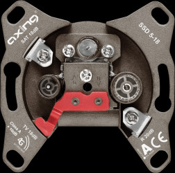 SSD00518 Axing universal antenna socket (pass-through box)