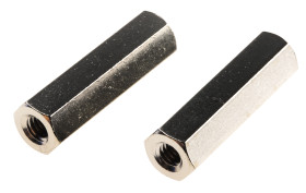 Kołek dystansowy gwint M4 x M4 długość 25mm Mosiądz Żeński/żeński Sześciokątny Essentra