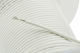 Przewód montażowy 0,75 mm² Biały Alpha Wire PVC 18 AWG 300 V dł. 30m 16/0,25 mm +105°C Lista UL