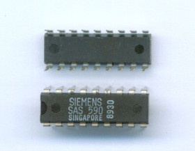 SAS590 SIEMENS SINGAPORE DIL18 (=UL1959) UKŁAD SCALONY