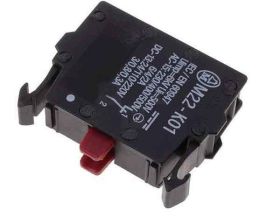 Styk rozwierny M22-K01