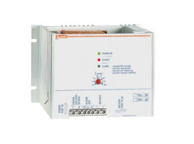 Ładowarka do akumulatorów ołowiowych wyjście 3A 12VDC zasilanie 220...240VAC 31BCE0312