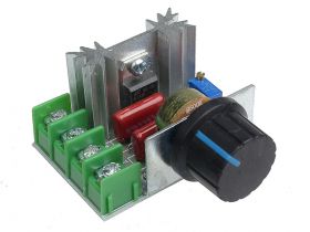 REGULATOR NAPIĘCIA 230VAC 2000W