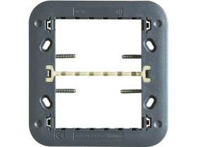 AXOLUTE Uchwyt 3+3 moduły NA WKRĘTY H4726 LEGRAND