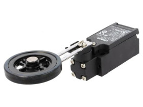 D4N-1A2H Wyłącznik krańcowy z dźwignią regulowaną o promieniu 25-89mm i rolką gumową Ø50mm, konfiguracją wyjścia NO + NC