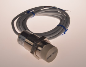 Czujnik Zbliżeniowy Pojemnościowy M30 NPN (NO+NC) Sn-15