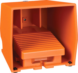 Przełącznik nożny Schneider Electric Metal Chwilowy 240V 3 A 2NC+2NO IP66