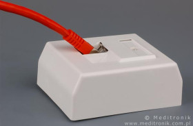 Gniazdo natynkowe pojedyncze RJ45 FTP kat.6 montaż LSA