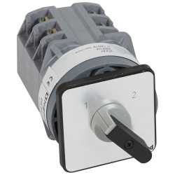 Przełącznik krzywkowy 2-pozycyjny Legrand 3P 63A 690V (Volts)