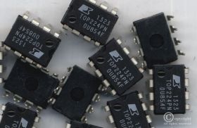 TOP224PN DIL8 UKŁAD SCALONY