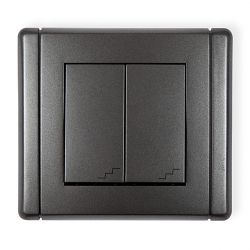 Łącznik podwójny schodowy